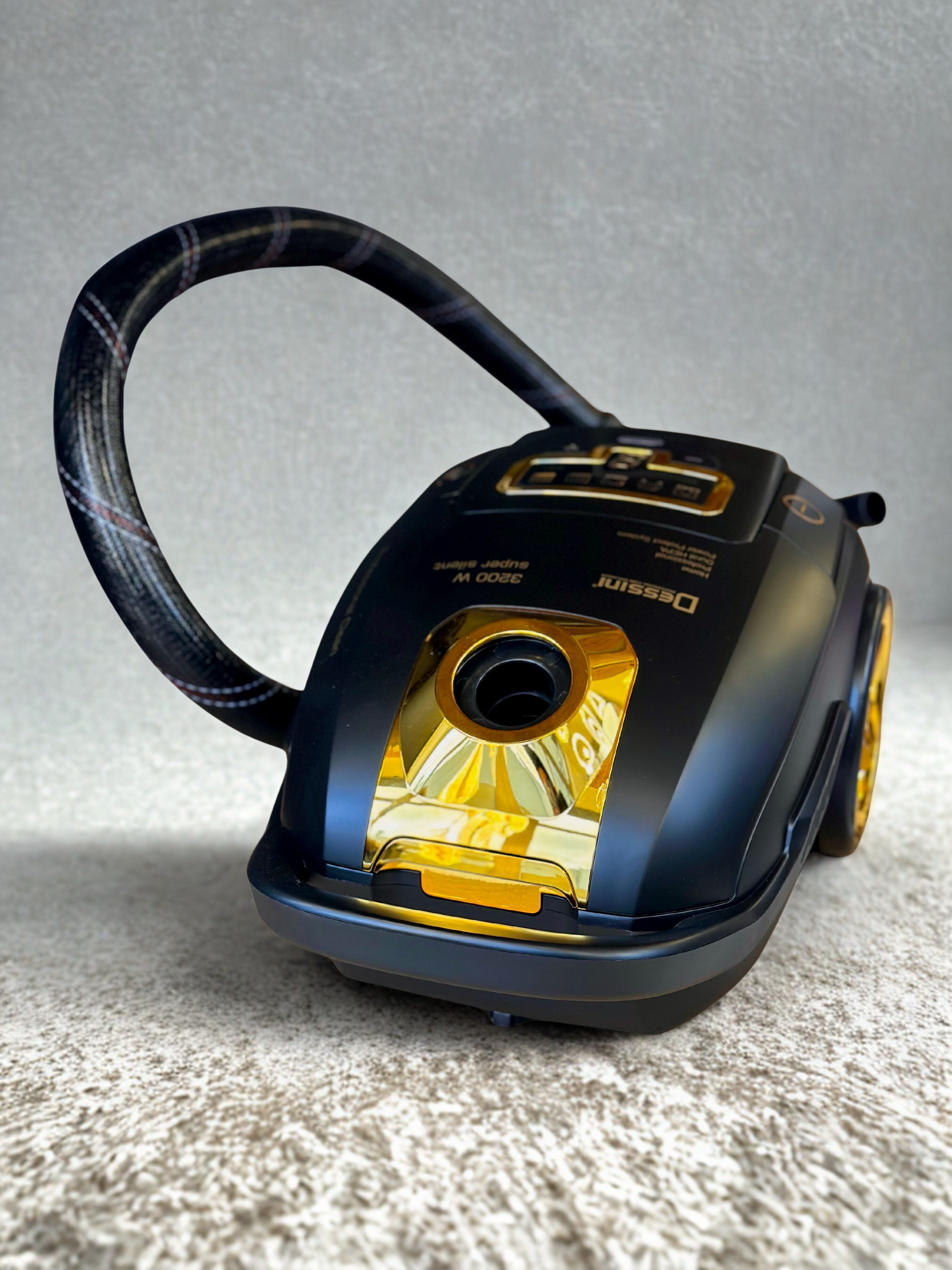 Fshesë me Korrent 3200W - DESSINI DS-990